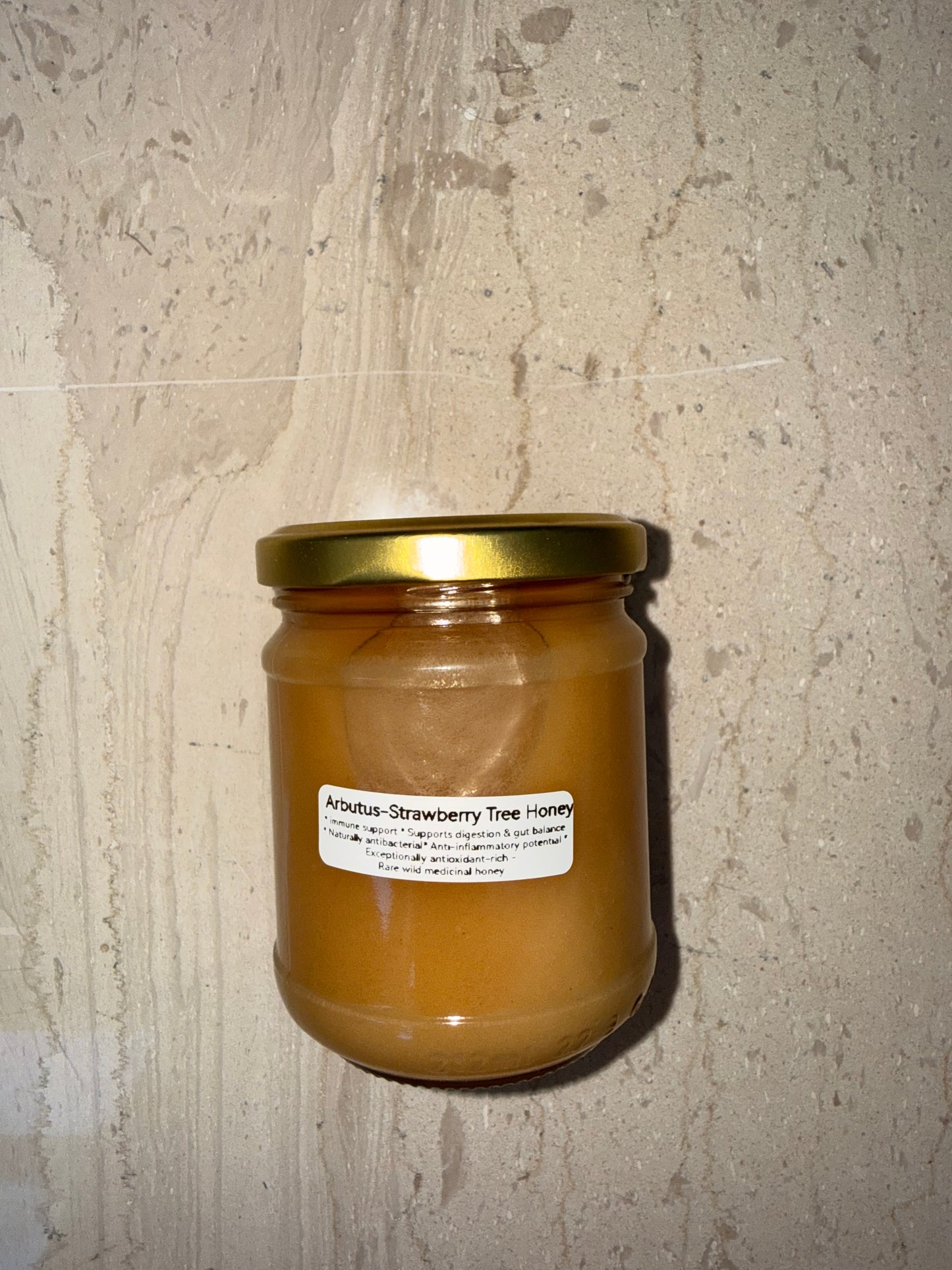 Arbutus-Strawberry Tree Honey Nectaar