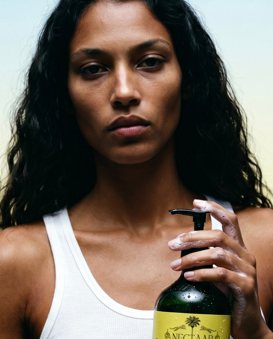 Cleanse like you mean it! Hand & Body Wash: Fresh Mint X Dark Cedarwood