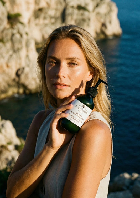 THE BALM
The lonian Sea on my Skin 59% UREA + 2% PANTHENOL BODY
CREAM